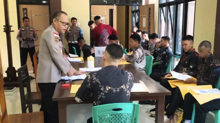Verifikasi Seleksi Penerimaan Polri tahun 2026 di Polres Kapuas Hulu