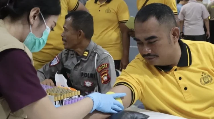 Polres Sintang Lakukan Pemeriksaan Kesehatan Berkala Bagi Personel