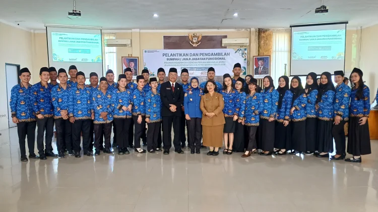 Puluhan Tenaga Pendidik Sintang Resmi Diangkat Menjadi PPPK