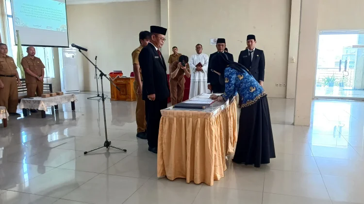 PPPK Sintang Teken Berita Acara Sumpah Jabatan