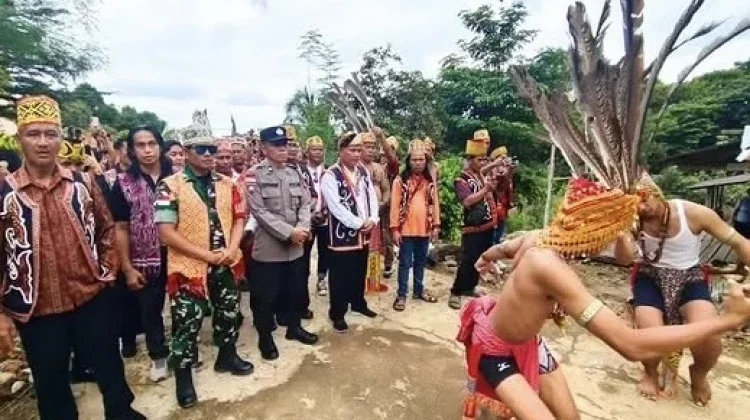 Pembukaan Gawai Dayak Nasrani Santo Dismas Lanjak 2026