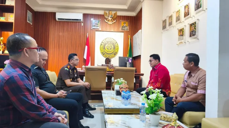 ICDN Sintang Jalin Silaturahmi ke Kejaksaan Negeri Sintang