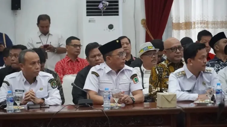 Wabup Kapuas Hulu Menghadiri Kunjungan Kerja Komisi II DPR RI