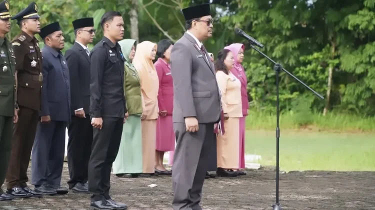 Apel Ziarah Peringatan Hari Berkabung Daerah Provinsi KalBar di Kapuas Hulu