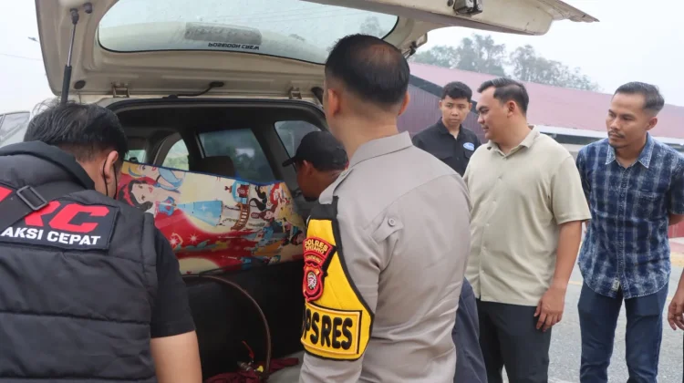 Polisi Temukan Mobil Tangki Siluman Antre di SPBU