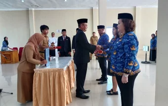 BKPSDM Sintang Serahkan SK Bupati kepada PPPK Sintang