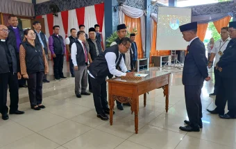 Pendeta Welikinsi Pimpin FKUB Kabupaten Sintang 2026-2031