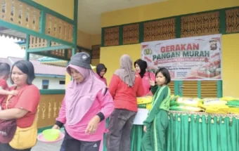 Semarakan HUT ke-81 RI Polsek Bunut Hilir dan Bhayangkari Gelar GPM