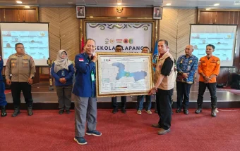 BMKG Serahkan Peta Kebencanaan ke BPBD Sintang