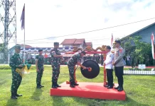 Penutupan TMMD Ditandai dengan Pemukulan Gong