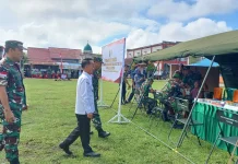 Bupati Sintang Tinjau Pengobatan Gratis Penutupan TMMD 127 Kodim Sintang