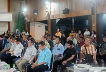 Bupati dan Uskup Sintang Gelar Ramah Tamah usai Misa Krisma