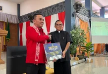 Wisata Rohani Bukit Kelam Sintang Terima Bantuan 1 Miliar dari Pemprov KalBar