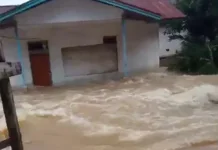 Banjir Rendam Desa Sungai Buaya Kayan Hilir