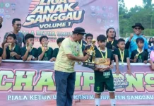Tim U 11 Gelora Sintang Raih Juara 2 Liga Anak Sanggau Volume 1