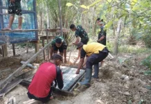 Polsek Embaloh Hulu Dukung Pembangunanan Fasilitas Air Bersih Program TMMD