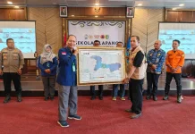 BMKG Serahkan Peta Kebencanaan ke BPBD Sintang