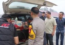 Polisi Temukan Mobil Tangki Siluman Antre di SPBU