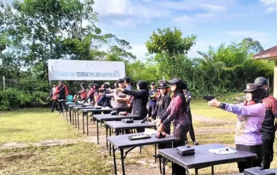 Polres Kapuas Hulu Gelar Lomba Latihan Menembak Kelompok II