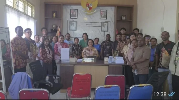 Sellvyana Sangkek Pimpin Apel Gabungan usai Libur Lebaran