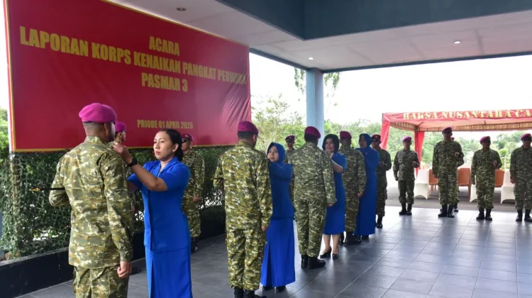 Perwira Pasmar 3 Terima Kenaikan Pangkat Periode 01 April 2026