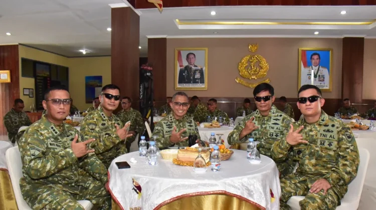 Perwira Pasmar 3 Terima Kenaikan Pangkat Periode 01 April 2026