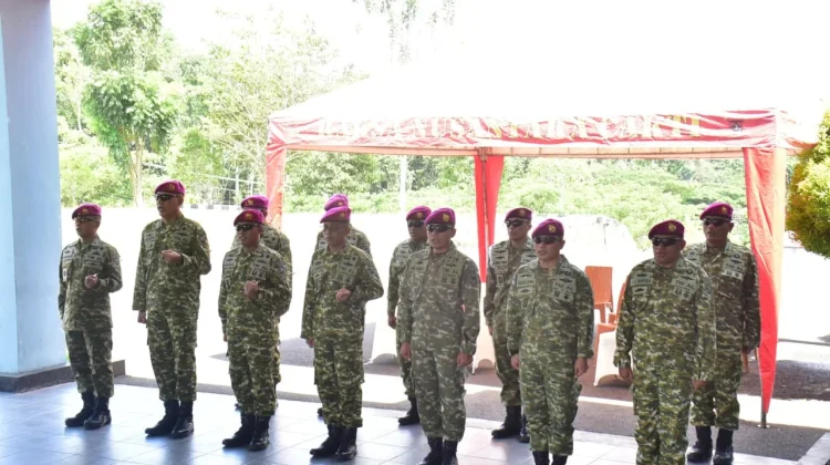 Perwira Pasmar 3 Terima Kenaikan Pangkat Periode 01 April 2026