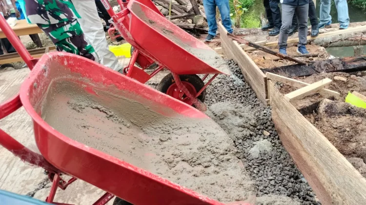 Danrem 181/PVT Laksanakan Groundbreaking Pembangunan Jembatan Garuda