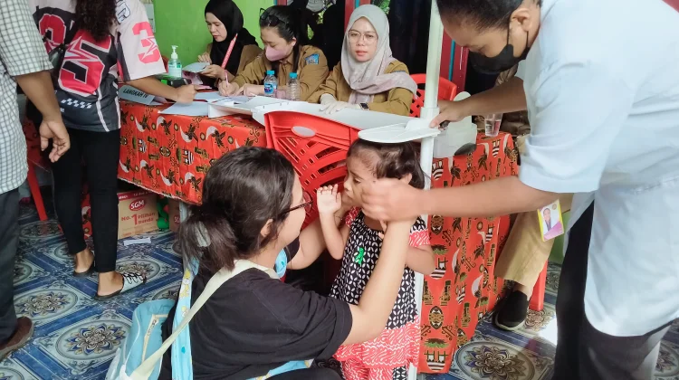 Temukan Kasus Difteri, Dinkes Kota Sorong Lakukan Imunisasi Massal