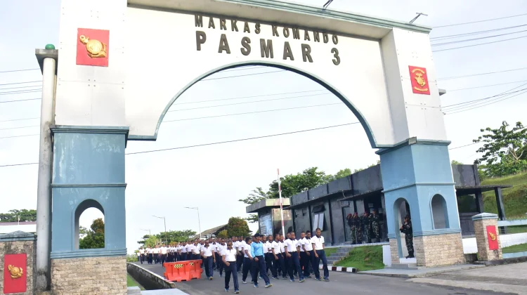 Jumat Ceria Penuh Semangat, Denmako Pasmar 3 Wujudkan Prajurit Sehat dan Siap Tugas