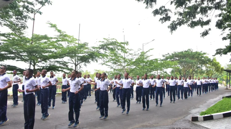 Jumat Ceria Penuh Semangat, Denmako Pasmar 3 Wujudkan Prajurit Sehat dan Siap Tugas