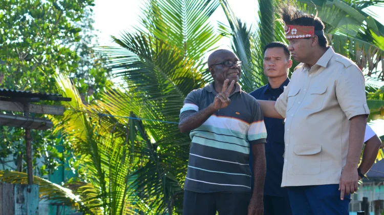 Menteri PKP Maruarar Sirait Kunjungi Kawasan Kumuh Malawei Kota Sorong