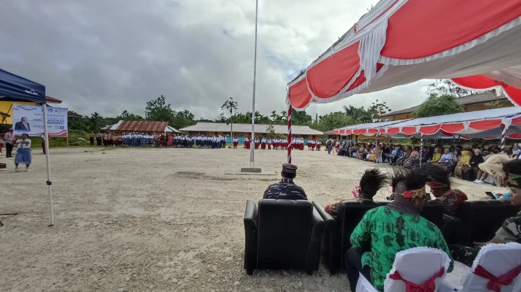 Pemkab Sorong Selatan Pusatkan Upacara Hardiknas di SMA Negeri 1 Teminabuan