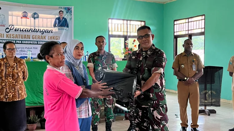 Pencanangan HKG ke-54 TP-PKK Sorong Selatan