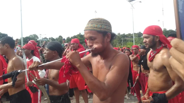 Yakop Kareth Ajak Warga Maluku Tetap Menjaga dan Pererat Ikatan Persaudaraan