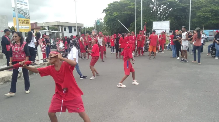 Yakop Kareth Ajak Warga Maluku Tetap Menjaga dan Pererat Ikatan Persaudaraan