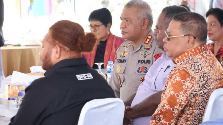 Wakapolda Papua Barat Daya Hadiri Aksi Makan Sumbang