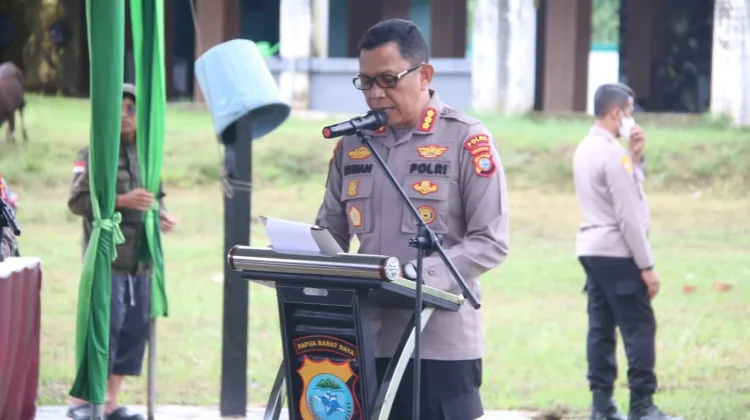 Wakapolda PBD Serahkan Hewan Kurban Iduladha ke Pondok Pesantren Fahd Al- Muslim