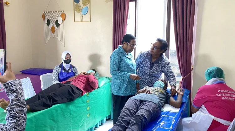 TP PKK PBD Gelar CKG dan Pengobatan Massal