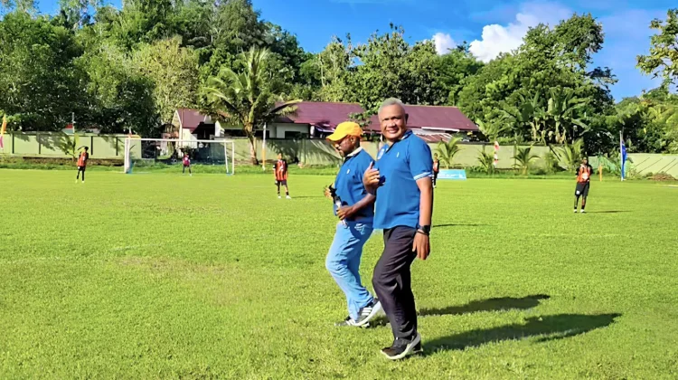 Polda PBD Dukung Pembinaan Anak Papua Melalui Turnamen Sepak Bola Trophy KU-15