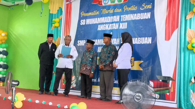 Penamatan Anak Didik SD dan SMP Muhammadiyah Teminabuan