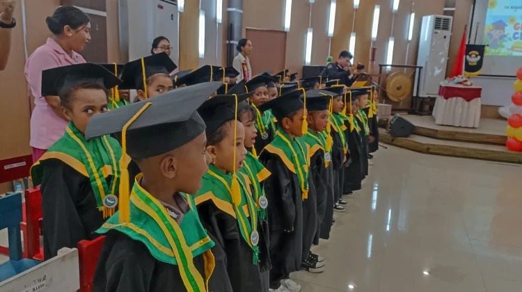 Penamatan Peserta Didik TK Kemala Bhayangkari 12 Teminabuan