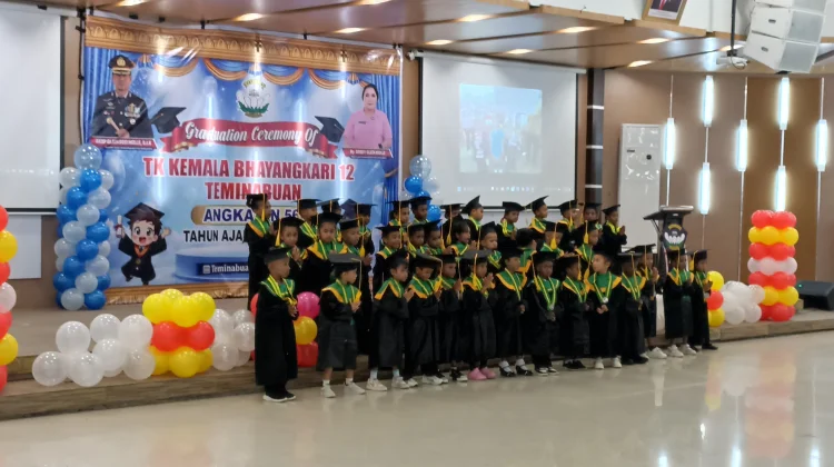 Penamatan Peserta Didik TK Kemala Bhayangkari 12 Teminabuan