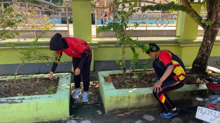 Sambut HUT ke-80 Bhayangkara, Polda PBD Selenggarakan Baksos di Tempat Ibadah