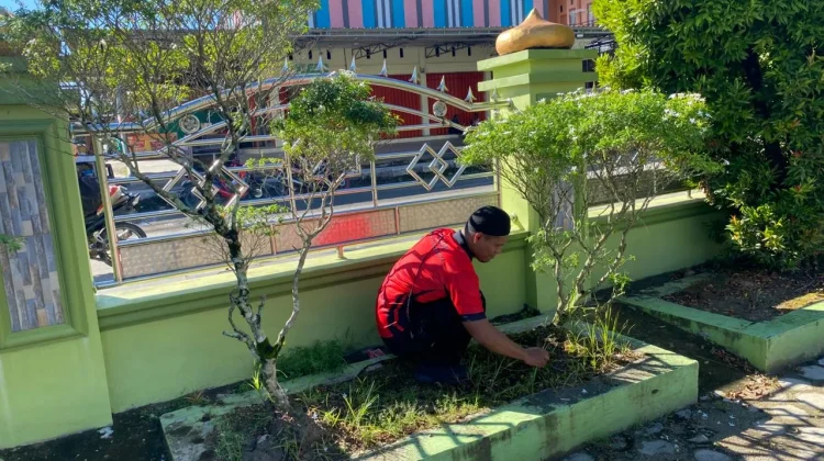 Sambut HUT ke-80 Bhayangkara, Polda PBD Selenggarakan Baksos di Tempat Ibadah