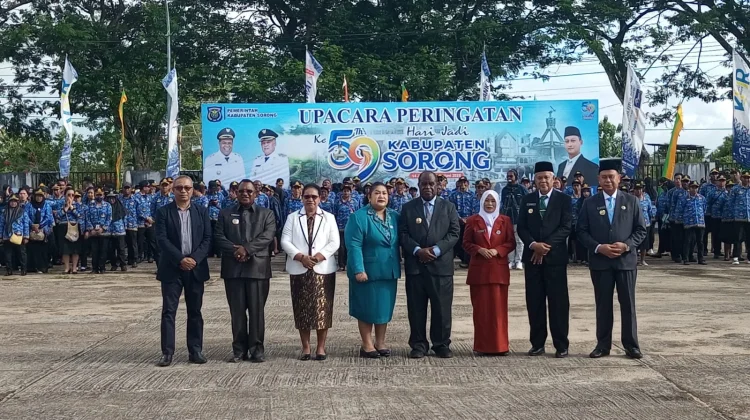 Upacara  HUT ke-59 Kabupaten Sorong