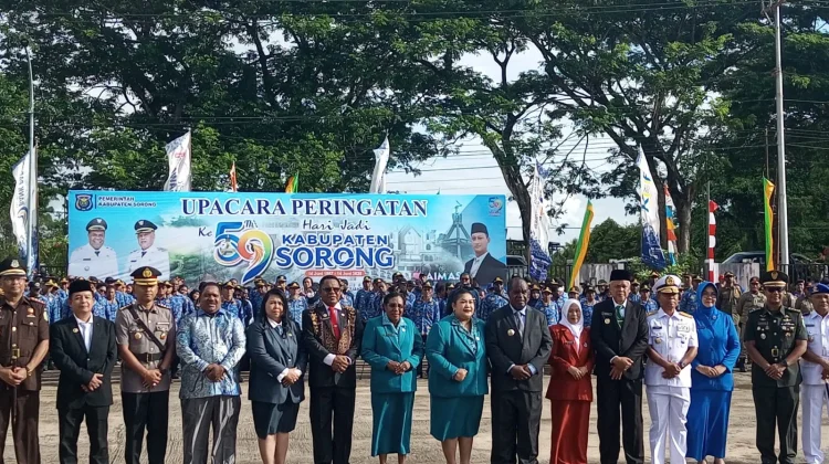 Upacara  HUT ke-59 Kabupaten Sorong