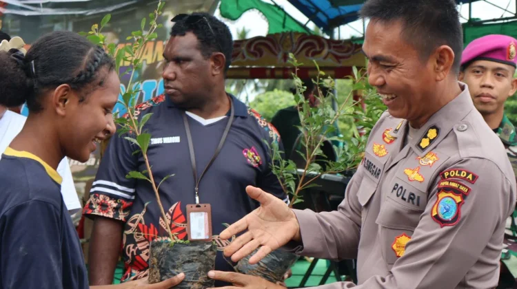 Peringati HLH Sedunia, Polda PBD Ikut Andil Aksi Penanaman 5.000 Bibit Pohon