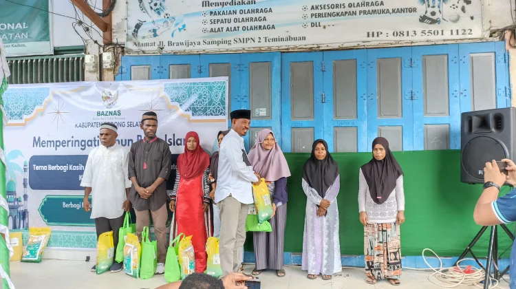 Baznas Sorong Selatan Berbagi Sembako Peringati Tahun Baru Islam 1448 Hijriah