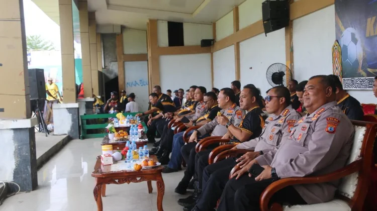 Kapolda PBD Resmi Buka Turnamen Sepak Bola Kapolda Cup II